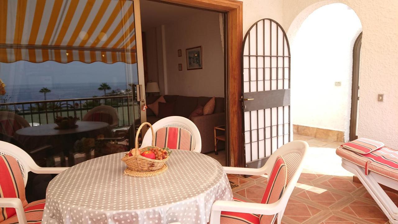 Apartment Mit Sonnenterrasse Und Panorama - Meerblick, 5 Min. Von Hafen + Strand Acantilado de los Gigantes Esterno foto